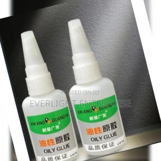 50 Ml Universal Oily Glue