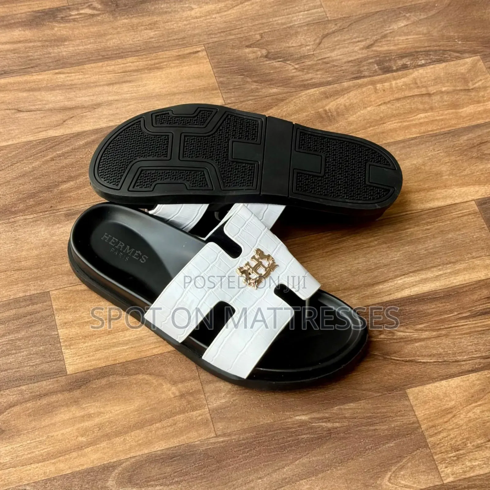 Classic Hermes Sandals For Men. Available Sizes 40-46.