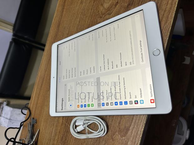 Apple iPad 10.2 (2020) 128 GB Silver - thumbnail 3