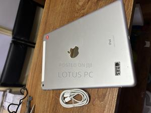 Apple iPad 10.2 (2020) 128 GB Silver - thumbnail 2