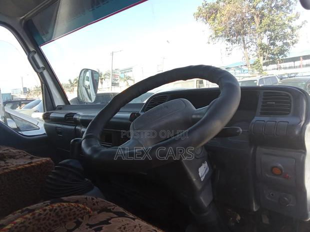 Isuzu NPR Tru K - thumbnail 11