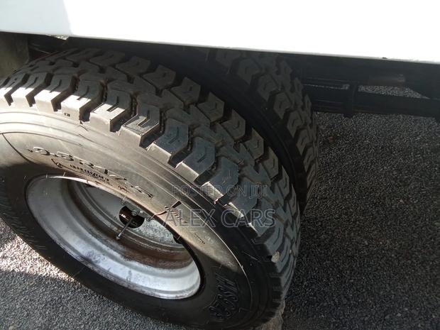 Isuzu NPR Tru K - thumbnail 14