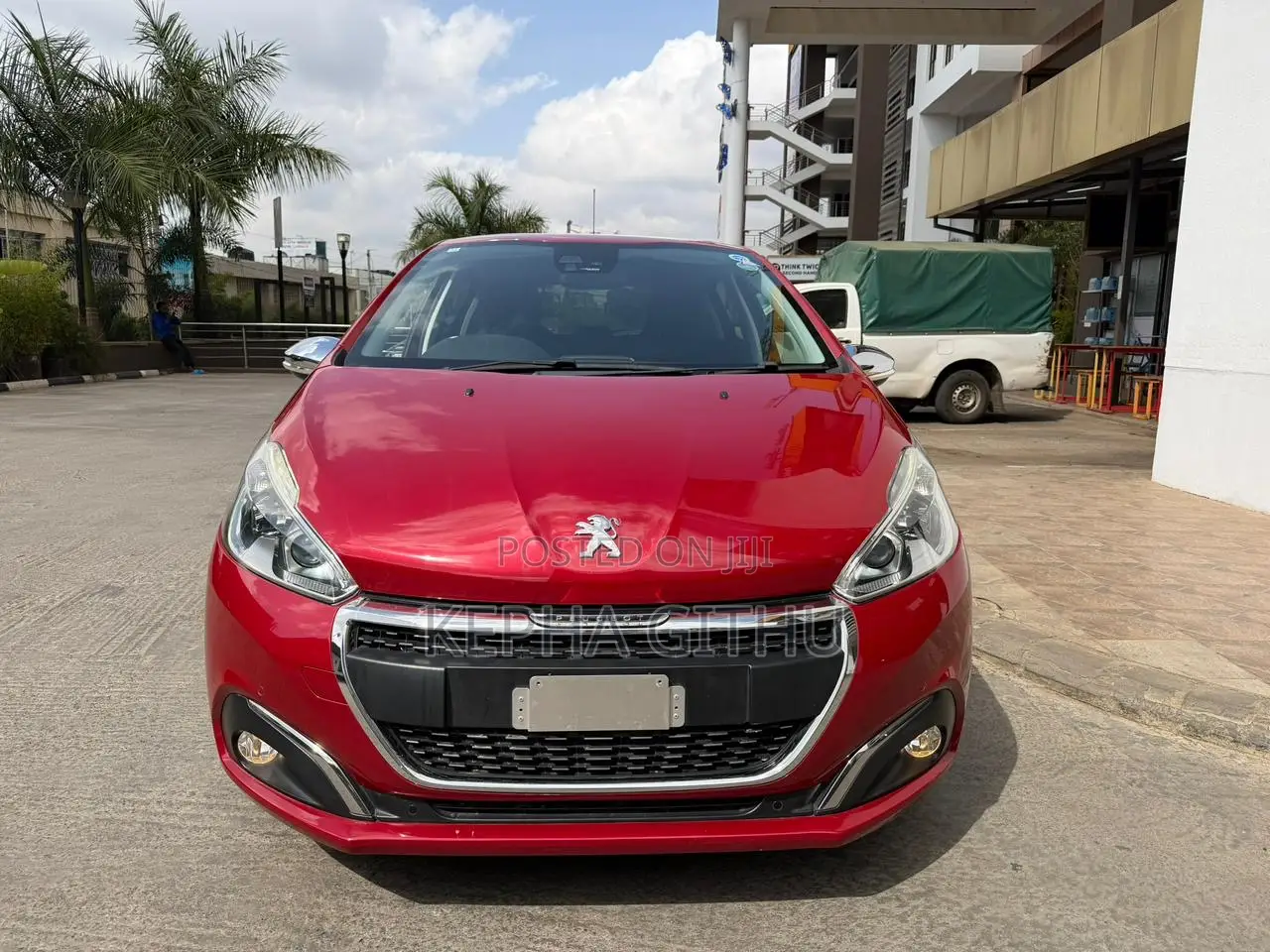 Peugeot 208 2018 Red