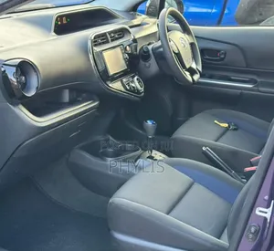 Toyota Aqua 2018 Purple