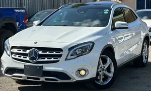 Mercedes-Benz GLA-Class 2018 White