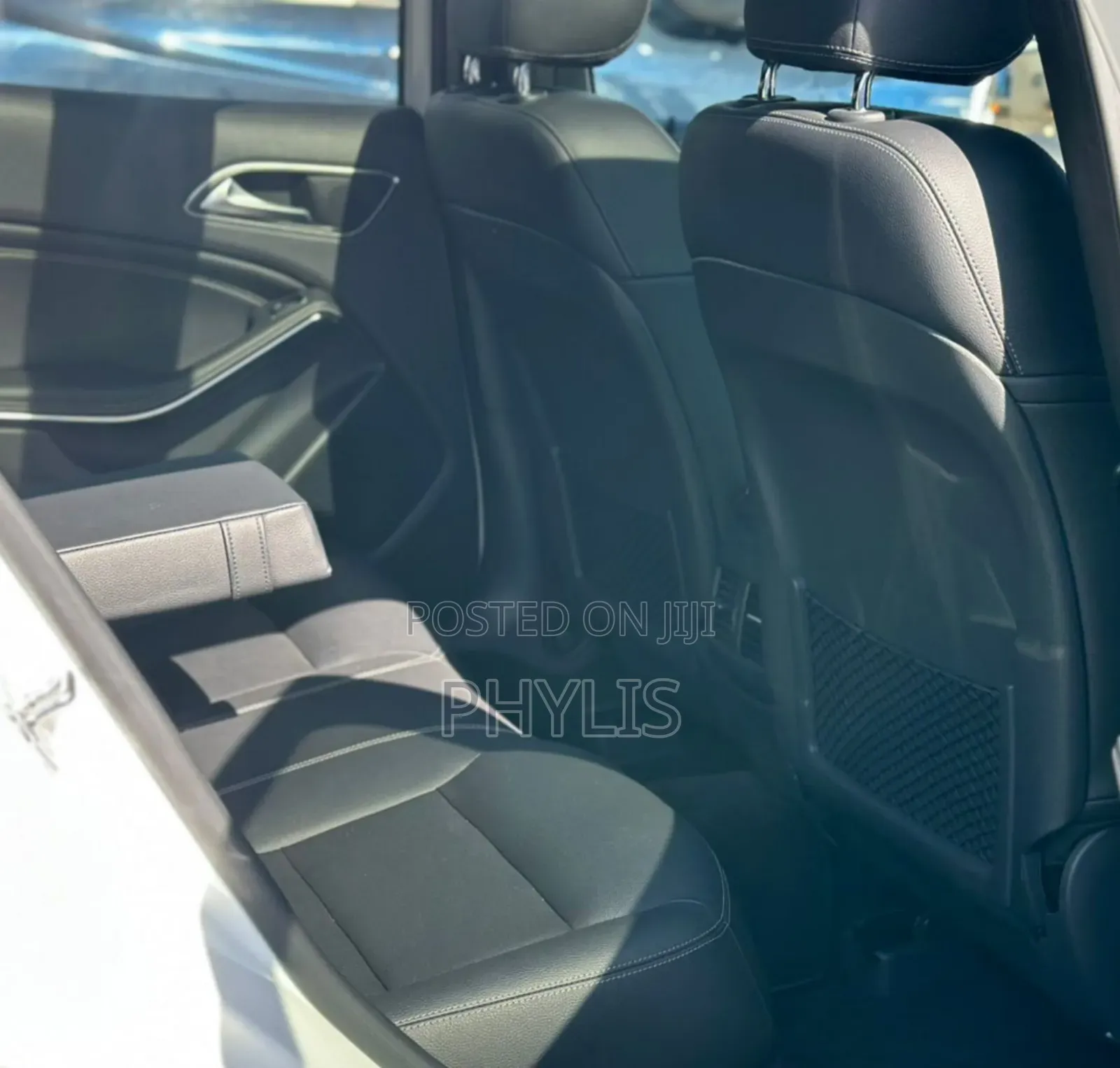 Mercedes-Benz GLA-Class 2018 White