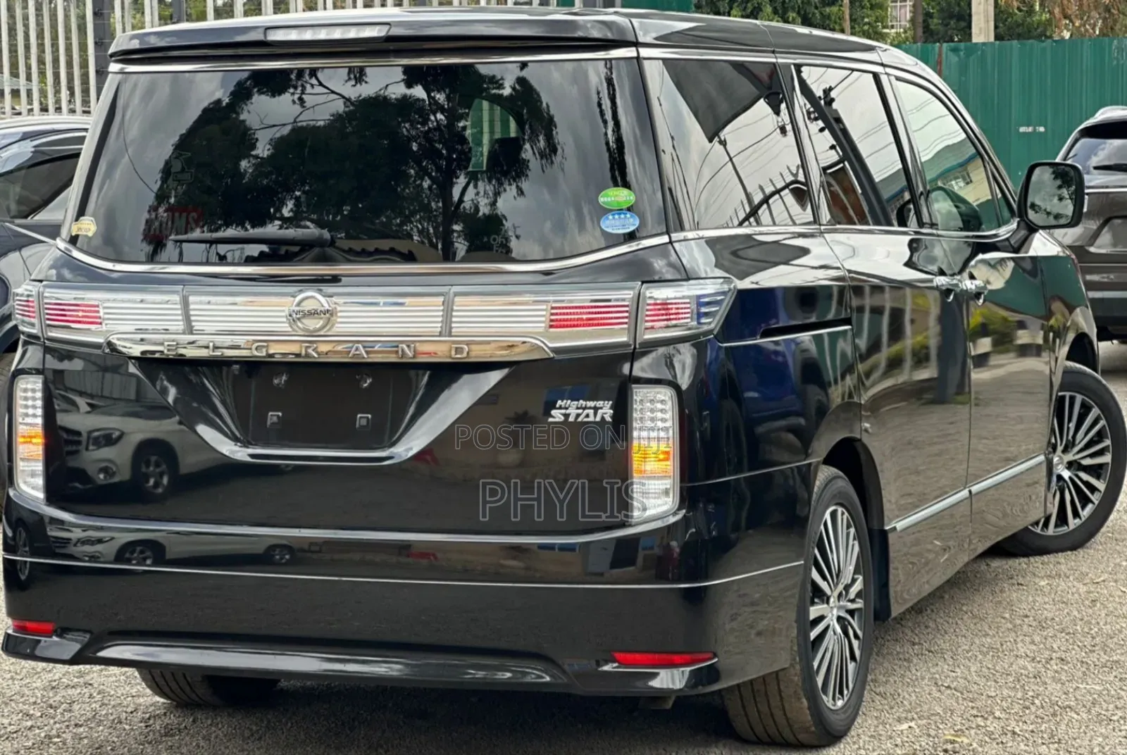 Nissan Elgrand 2018 Black