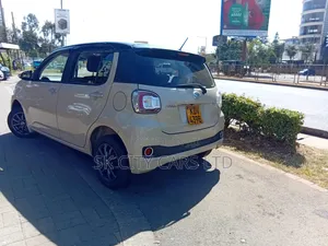 Toyota Passo 1.0 FWD 2018 Beige