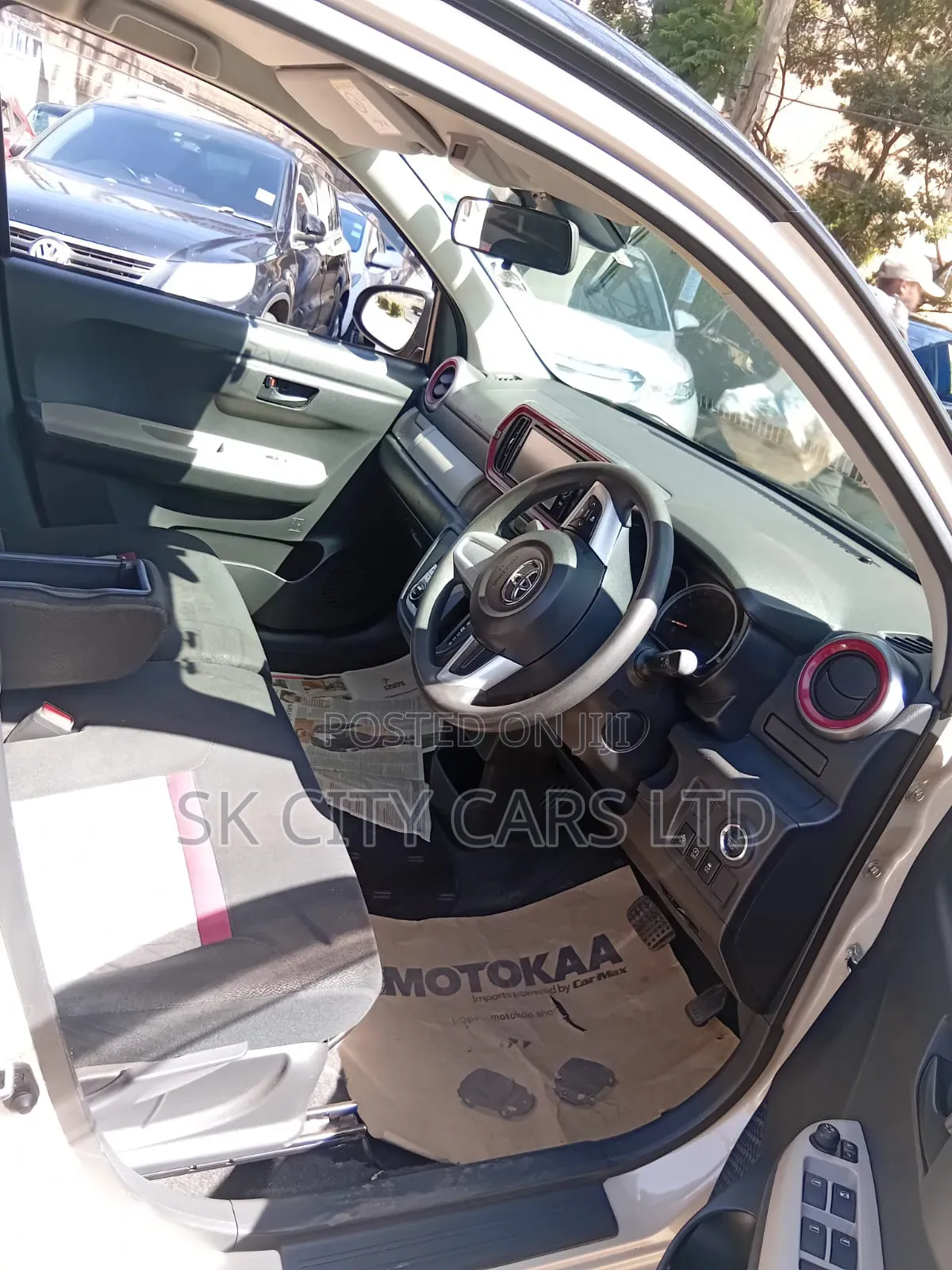Toyota Passo 1.0 FWD 2018 Beige