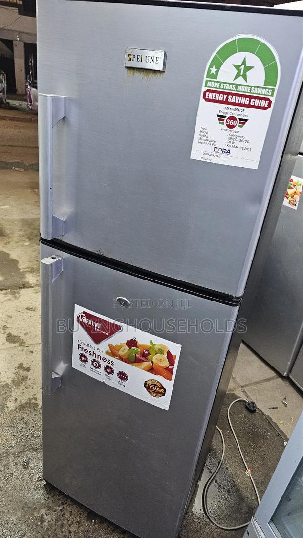 Rebune 210l Two Door Fridge