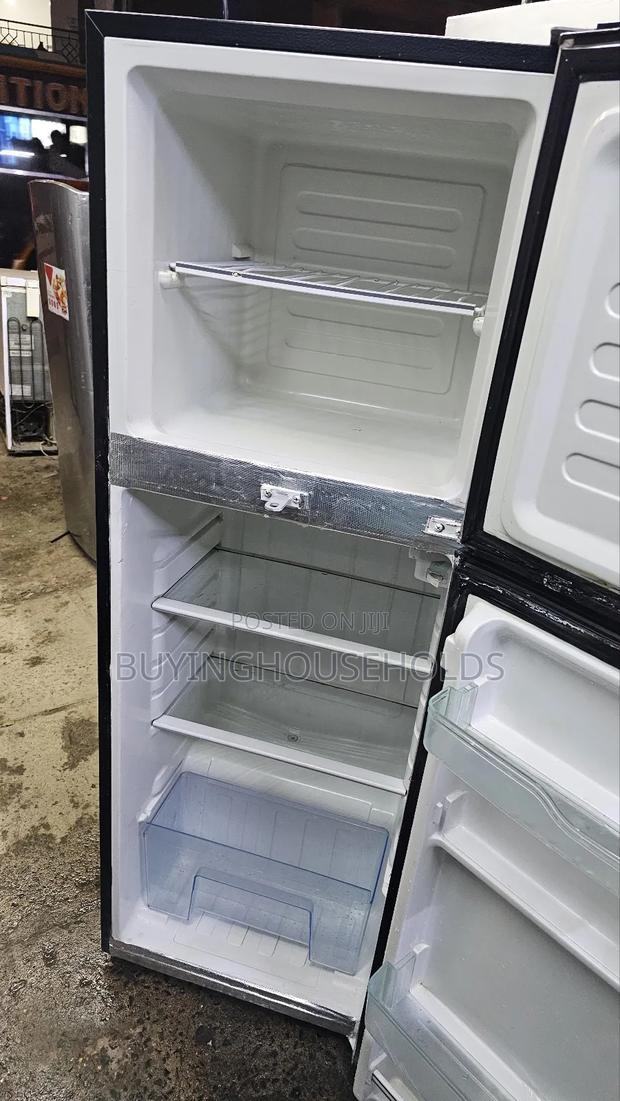 Rebune 210l Two Door Fridge - thumbnail 2