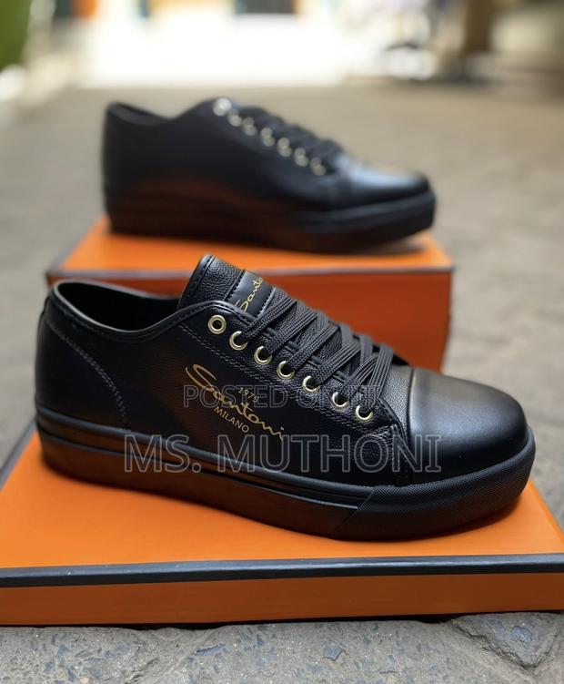 Size 40-45 Santoni Italia