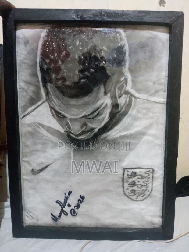 Beautiful Charcoal Portraits - thumbnail 11