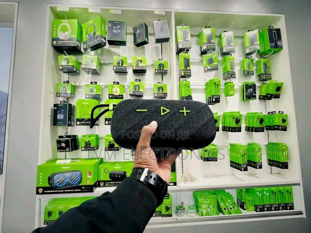 Oraimo Spacebox Active 25w Powerful Fm Custom Portable Wireles Speaker - thumbnail 2