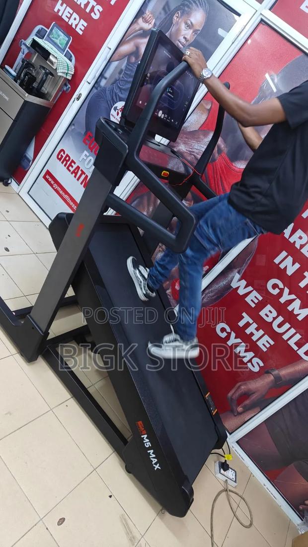 Polaris Marathon Treadmill - main view