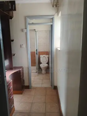 4bdrm Villa in Sawada Villas, Gateway Mall Area for rent