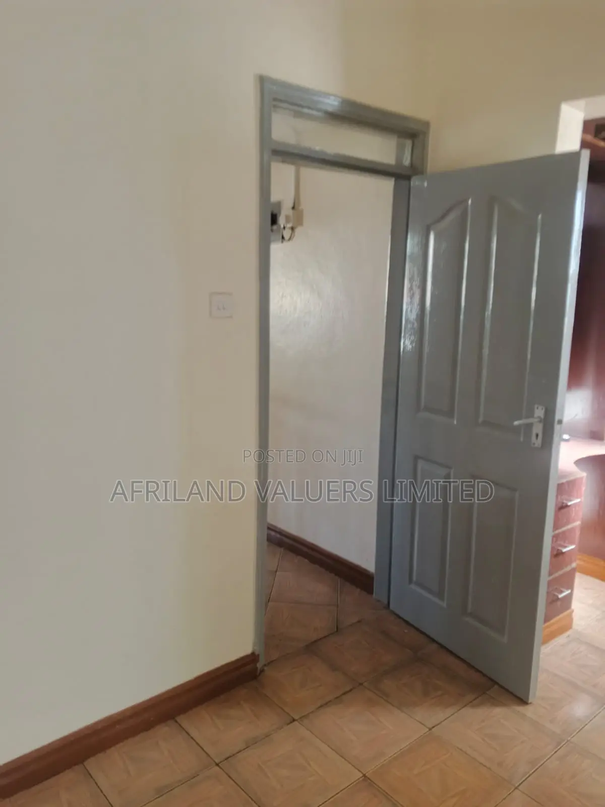 4bdrm Villa in Sawada Villas, Gateway Mall Area for rent