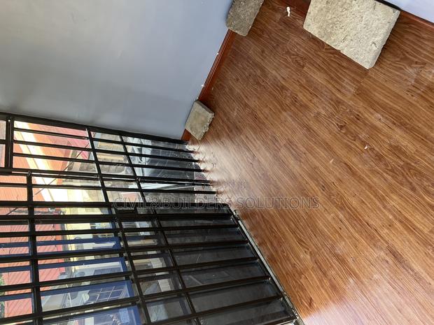 Earth Brown Lvt - thumbnail 3