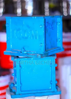 Concrete Cube Casting