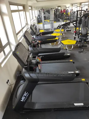 Merv V9 Commercial Treadmill