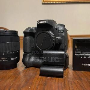 Canon 90d With 18-135mm Lens 'Nano Usm' 256gb Sd Card a Battery Grip