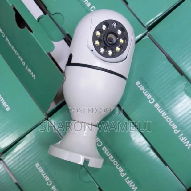 New Wifi PTZ Rotating CCTV Camera Bulb/CCTV Rotating Camera Bulb