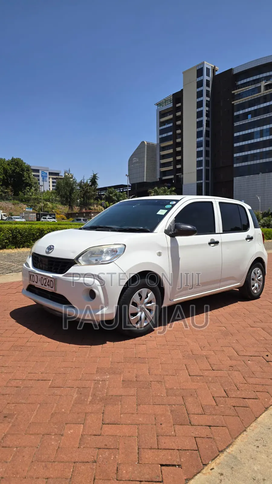 Toyota Passo 2016 White