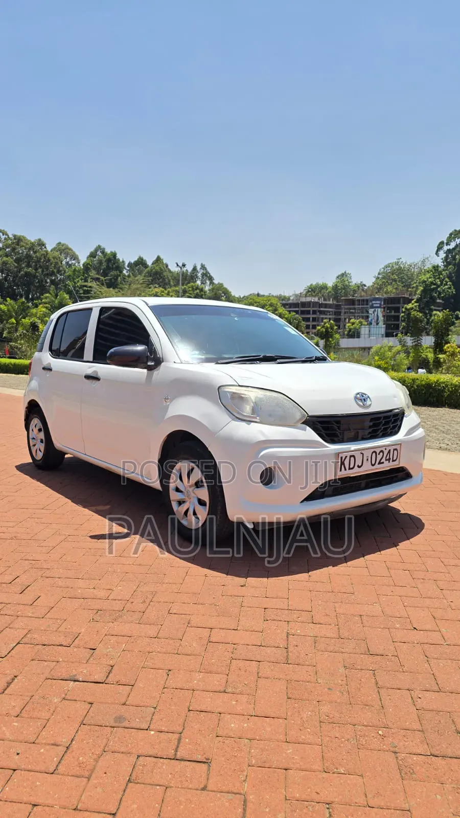 Toyota Passo 2016 White