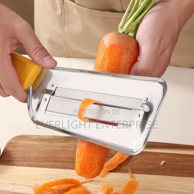 Stainless Steel Cabbage Slicer - thumbnail 2