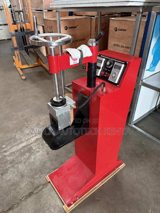 (Free Training)Heavy Duty Vulcanizer Machine - thumbnail 3