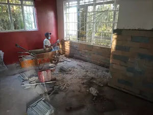 Mazeras, Cladding Fiting