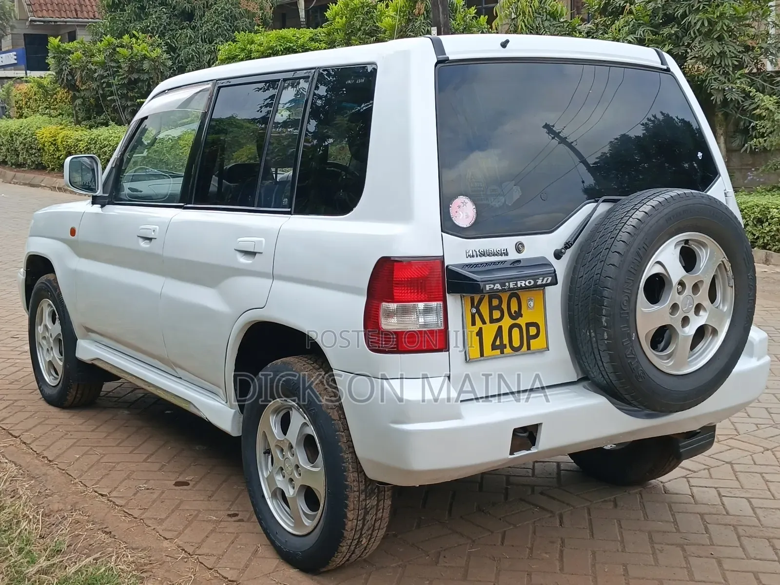 Mitsubishi Pajero IO 2005 White