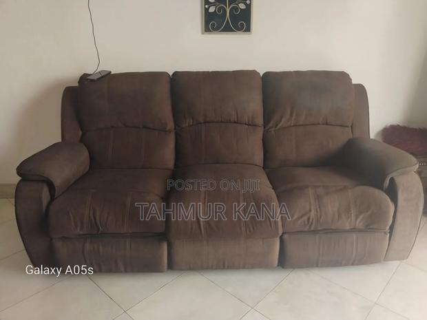 7 Setter Sofa Set