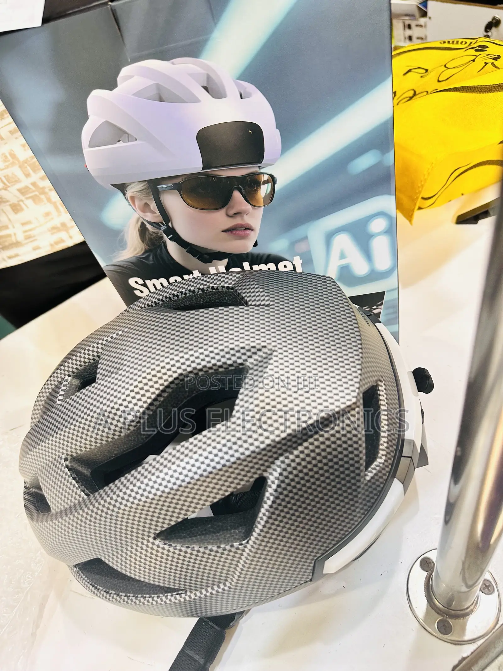 Smart Al Bike Helmet – Music, Calls Control While Riding