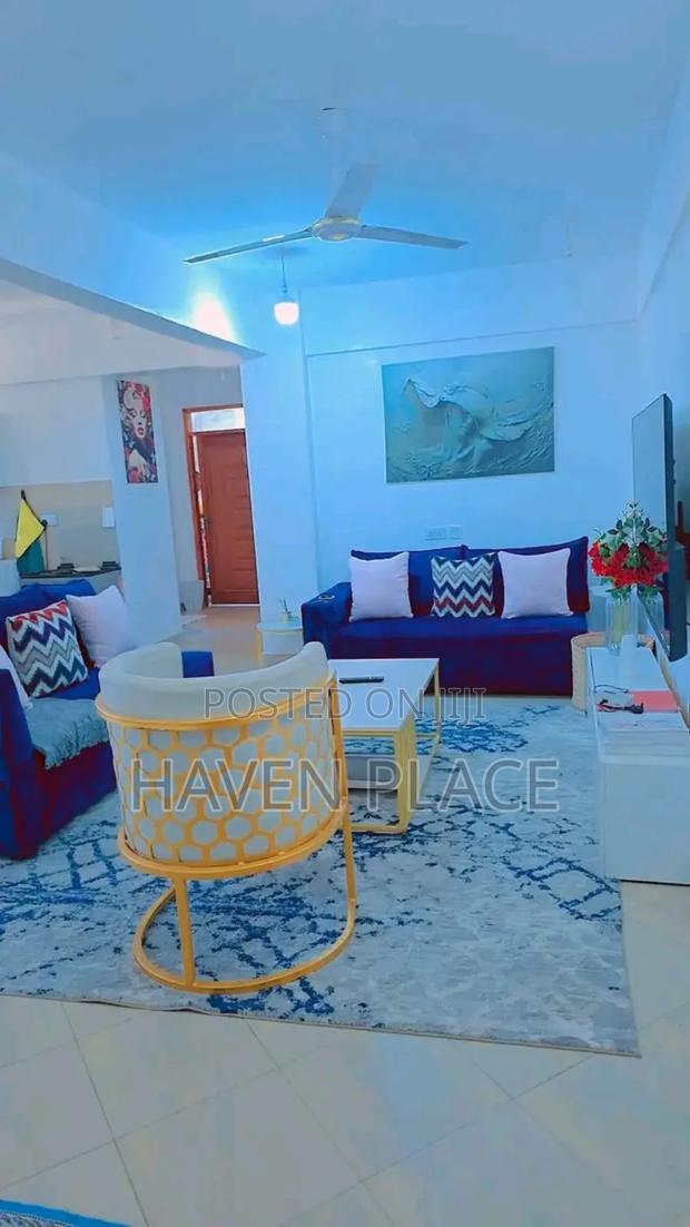 Airbnb Studio and 2 BDRM Waiyaki Way, Muthiga.Near St Peters