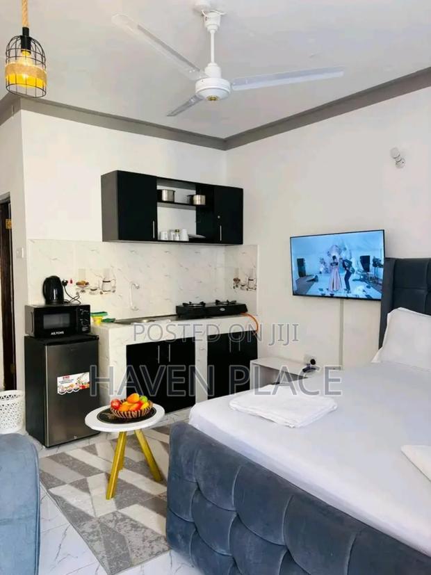 Airbnb Available for Bookings Both Long-Term and Short Term - thumbnail 5