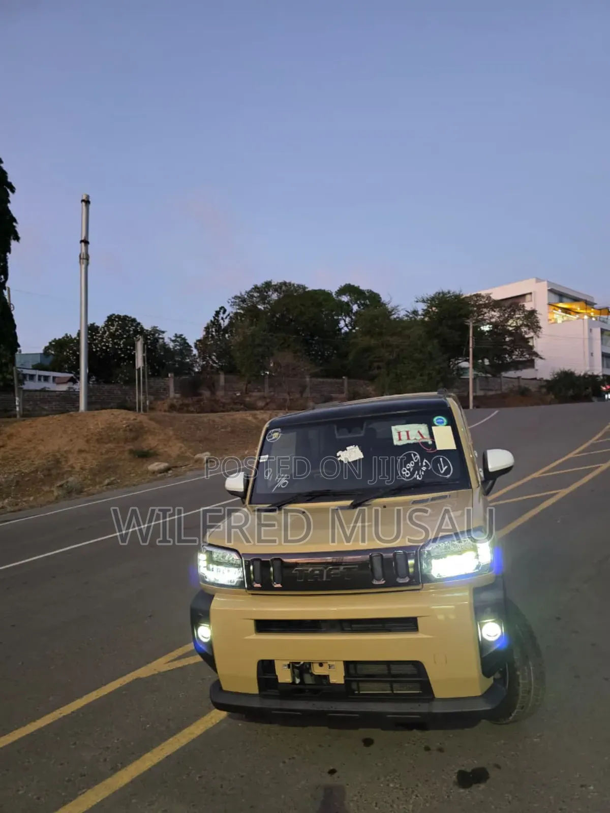 Car 2020 Gold