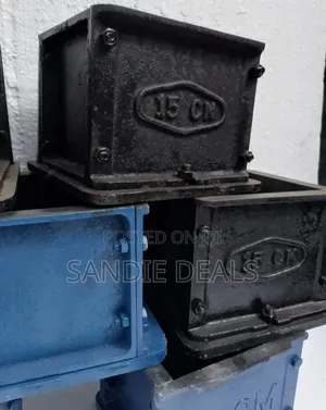 High Quality Cube Moulds