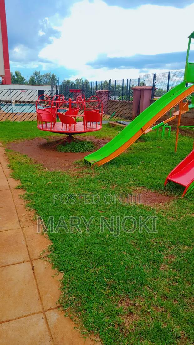 Luxurious One Bedroom Airbnb - thumbnail 6