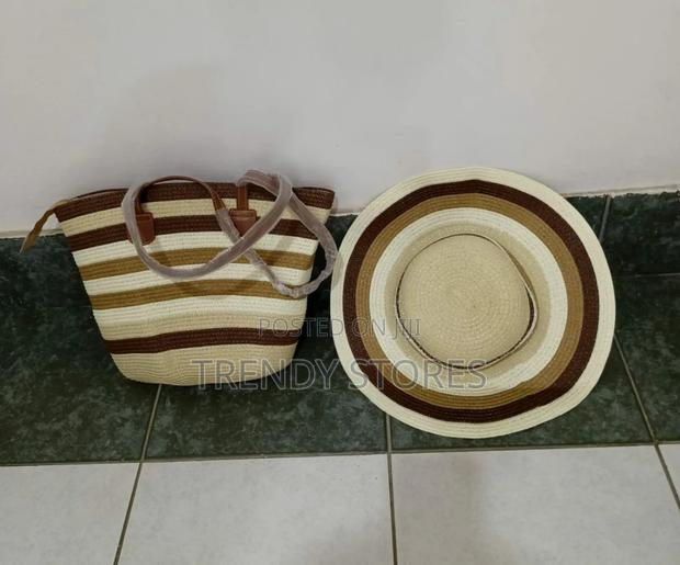 Woven Beach Bags And Hat - thumbnail 3