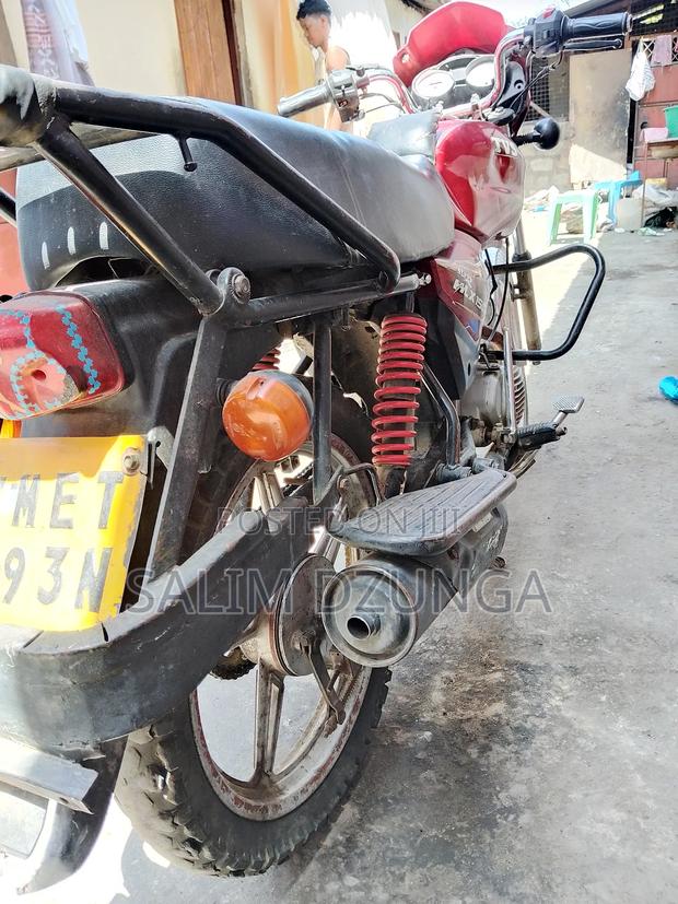 TVS 2017 Red - thumbnail 2