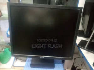 Acer 19 Inches Stretched