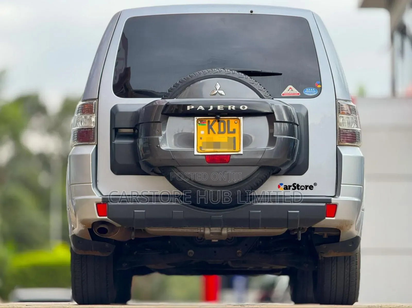 Mitsubishi Pajero V80 3.5 V6 GL/GLS 2016 Silver