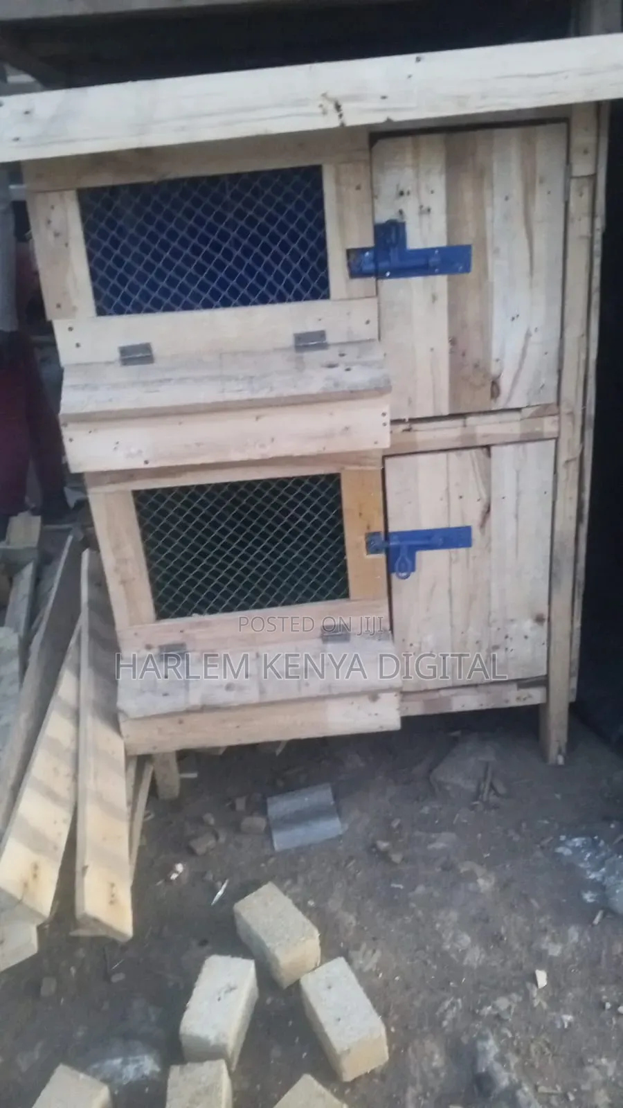 Mobile Coop Builders