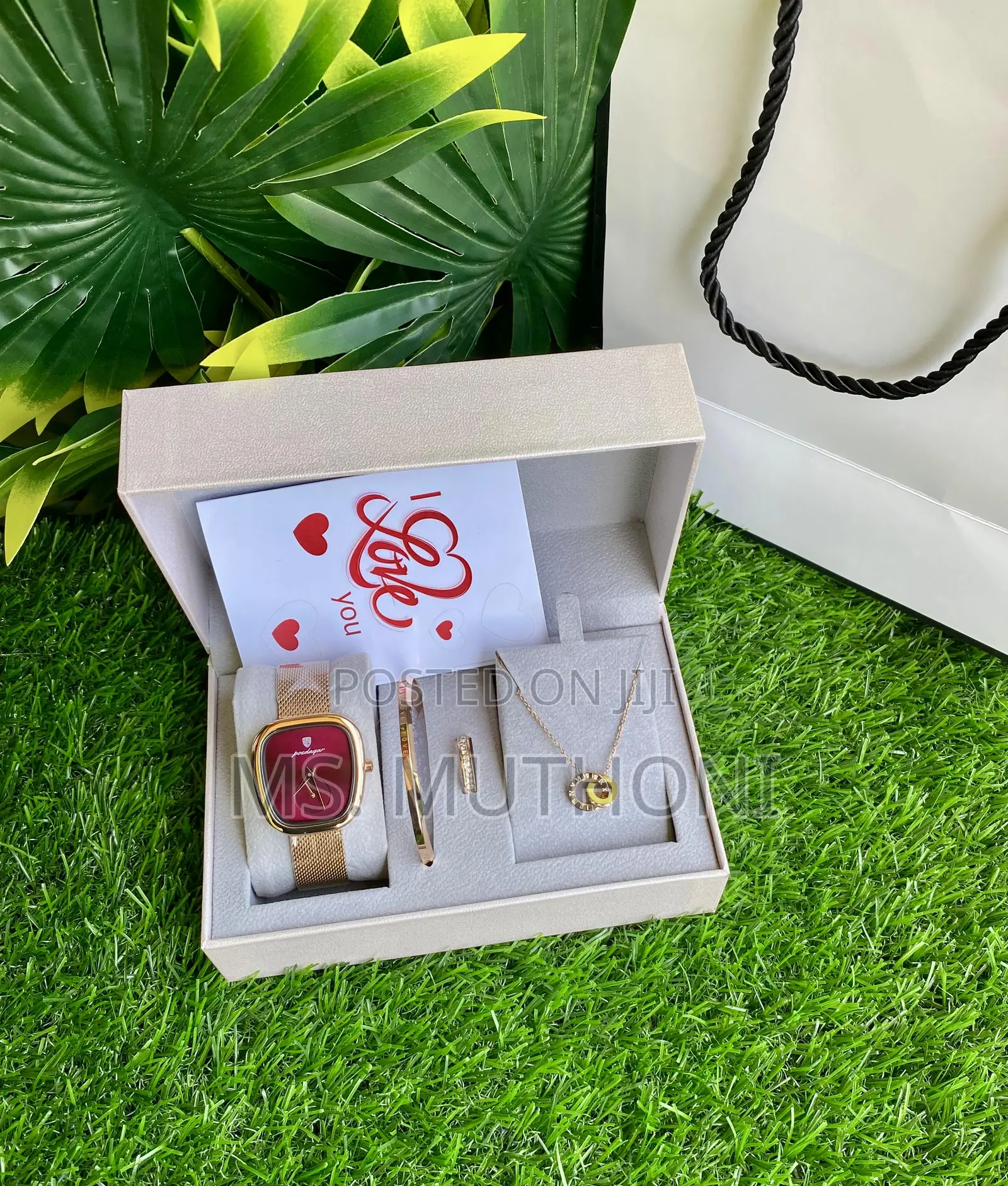  *Poedegar Valentines / Birthday Ladies 4in 1 Gift Set* 