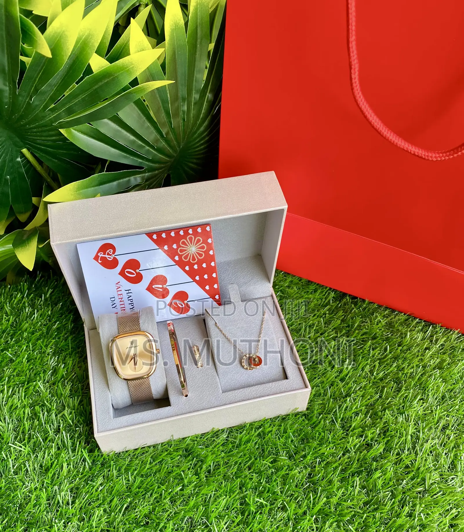  *Poedegar Valentines / Birthday Ladies 4in 1 Gift Set* 