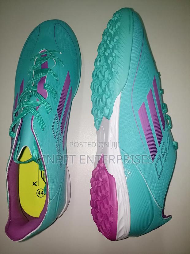 F50 Trainers - thumbnail 3