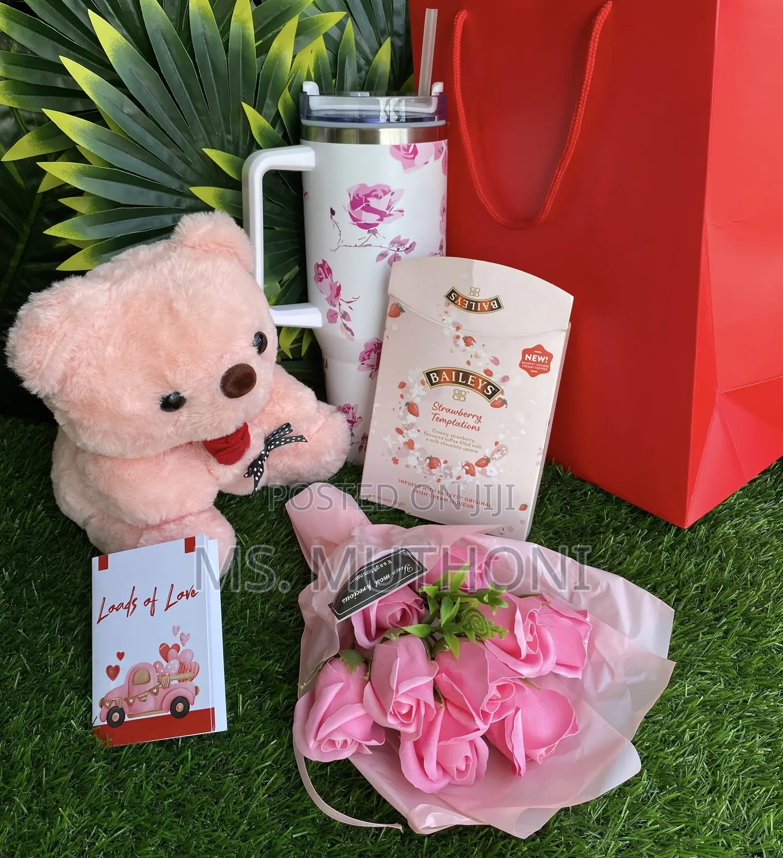 Walkers Whisky / Brandy Liqueurs Chocolate Valentines Gift Package