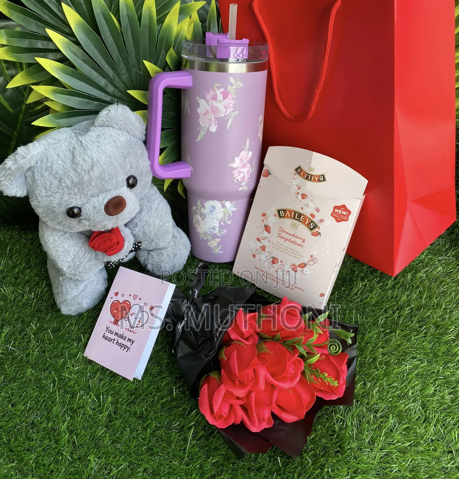 Walkers Whisky / Brandy Liqueurs Chocolate Valentines Gift Package