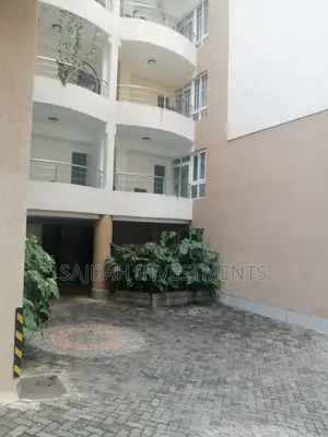 4bdrm Apartment in Navilla, Raphta Road Area for rent